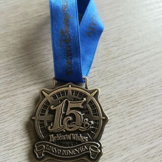 ディズニーシー15周年記念メダル