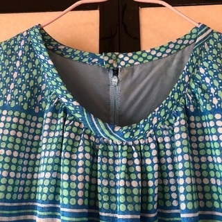 🔴大特価‼️300円‼️🔴婦人服‼️大量にあります‼️の画像