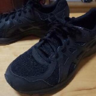 asics  28cm