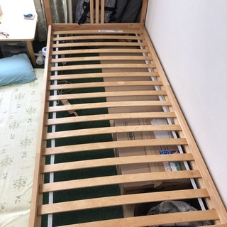 【IKEAシングルベッドの３点セット】ベッドフレーム・スプリングマットレス・すのこの画像