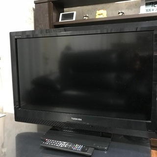 取引中2011年製東芝32型液晶カラーテレビ。千葉県内配送無料。