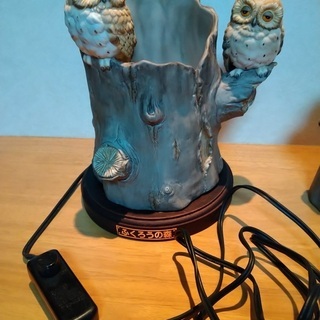 フクロウ　置物　３点セット　（ランプ、置時計、一輪挿し）の画像