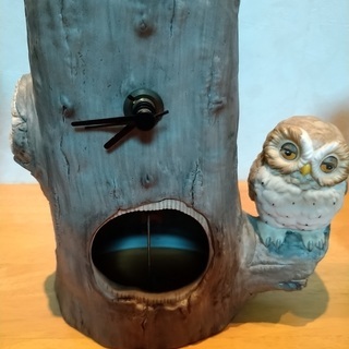 フクロウ　置物　３点セット　（ランプ、置時計、一輪挿し）の画像