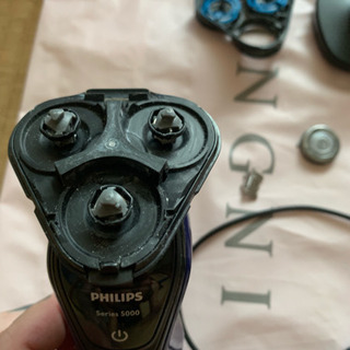 ジャンク品 フィリップス 電動髭剃り 電動ケーブル使えます！