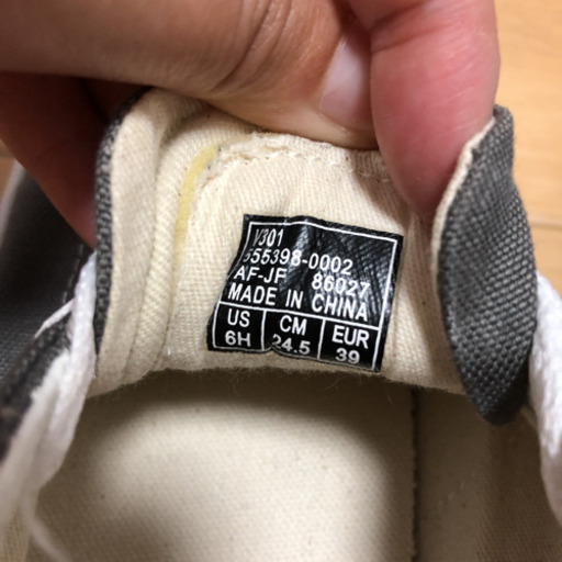 VANS レディーススニーカー