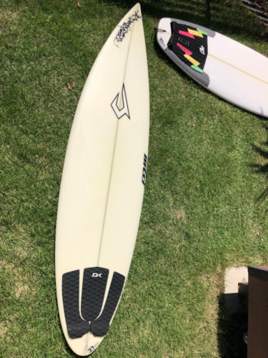サーフボード ジャスティス スナップモデル フィン付