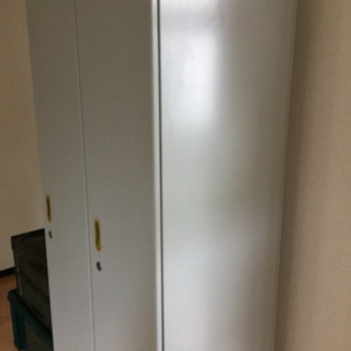 スチールロッカーの画像