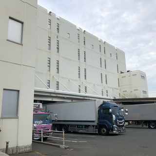 日当1万円以上フォークリフトオペレーターの画像