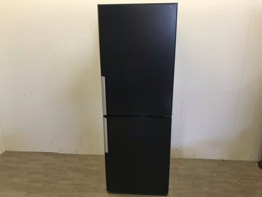 092800☆サンヨー 大きめ2ドア冷蔵庫 11年製☆