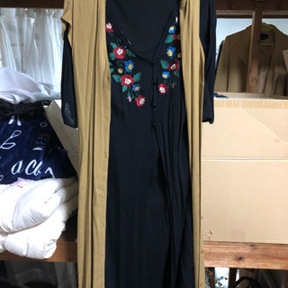 洋服 大量にあります