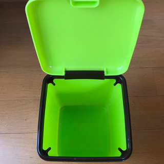 サニタリーBOX