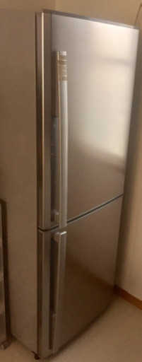 [取引 相談中]三菱ノンフロン冷凍冷蔵庫 MR−H26M-T 2008年製 256L
