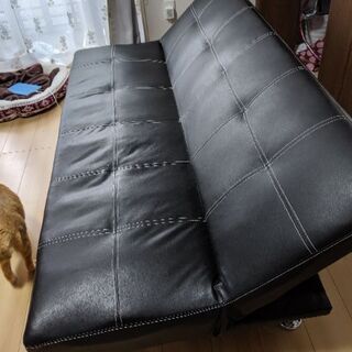 黒のソファーベッド差し上げます。