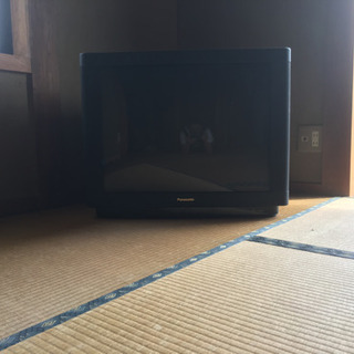 今時ブラウン管テレビ