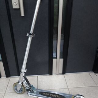 Razor　キックボードの画像