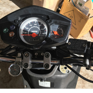 BW'S125 縦目　自賠責あり　ビーウィズ125　グリップヒーター付　マイル表示メーター　車検付軽自動車と交換も可の画像