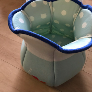ペット用品、小型用クッションベット  金魚柄