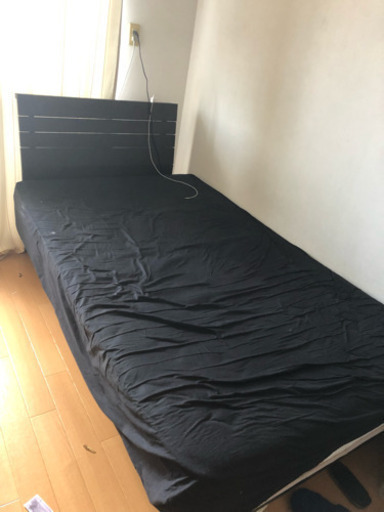 ベッドフレーム値下げします！！