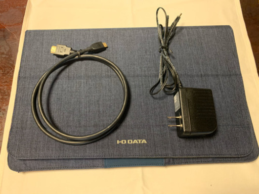 ※値下げ中　LCD-MF161XP 15.6型/モバイルモニター/薄型/IPSパネル/mini HDMI/USB-C給電/ケース付/3