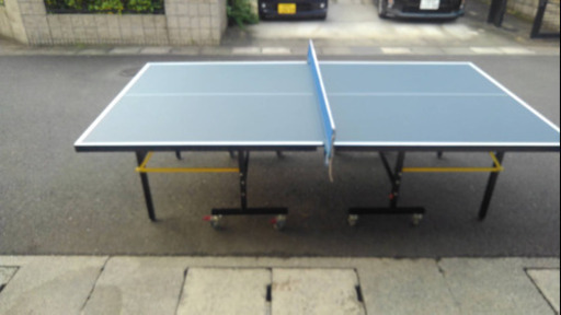 卓球台(国際規格品)キャスター付きラケット等おまけ付き