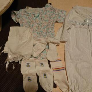 新生児ベビー服&ベビードレス、靴下、帽子セットの画像