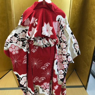 振袖 カーネーション使用柄 未仕立て 新品の画像