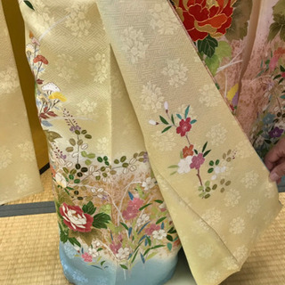本振袖 クリーム地 仕立て上がり 襦袢付き 新品の画像