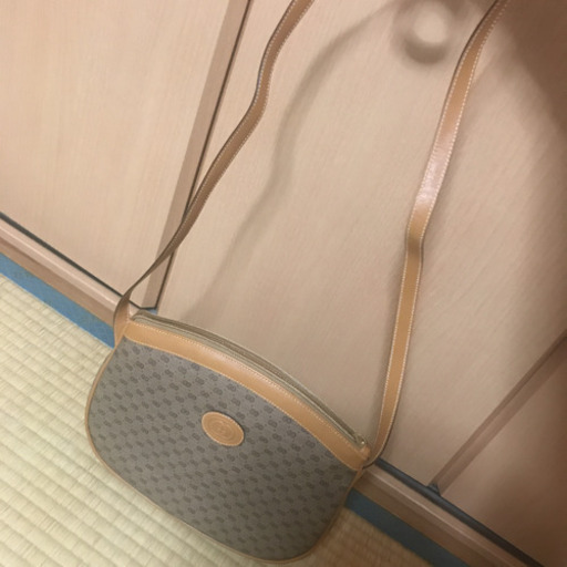 GUCCI ショルダーバッグ