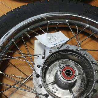 【ヤフオクにて取引完了】HONDA・リトルカブ５０・AA01・C50　14インチホイール前後セット（中古品）の画像