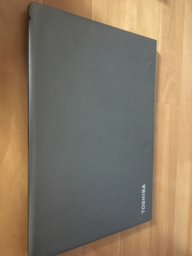 8000円でPC売ります。