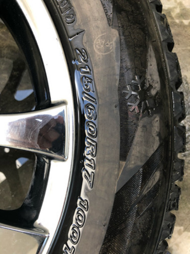 最終処分価格！17インチ スパイクタイヤ！215/60r17