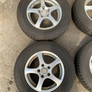 175/80/R15アルミ付きスタッドレスの画像