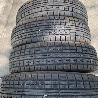 175/80/R15アルミ付きスタッドレスの画像