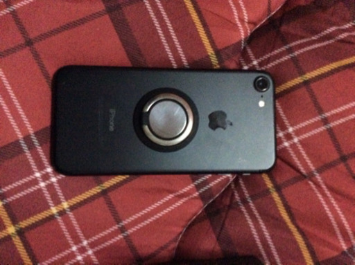 iPhone 7 Jet Black 128 GB SIMフリー