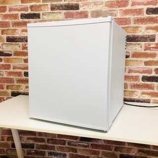 即日受渡可🙆‍♀️ Peltism 35リットル 小型電子冷蔵庫...