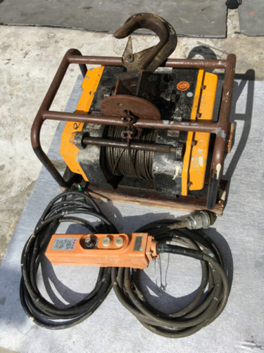 リョービ電動ウインチ WI-200 最大荷重　200kg リモコン付き