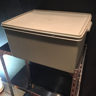 【受付中】希少 レトロデザイン Tupperware タッパーウ...