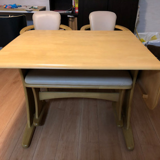 4人掛けダイニングセット(取引先決まりました)