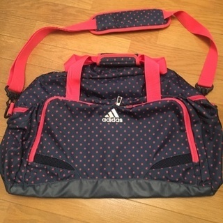 adidasバッグ