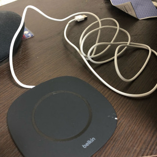 ワイヤレス充電器