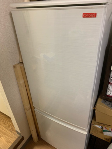 SHARP 冷蔵庫 5,000円 10/5 or 6までにお譲り！