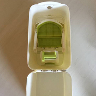 アップリカ　おむつゴミ箱　におわなくてポイの画像