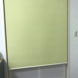 ロールスクリーンカーテン  半額値下げ！
