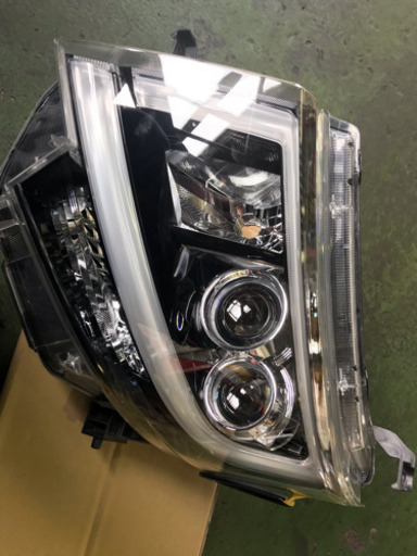 LA150 前期カスタム ヘットライト左右チョイ傷有