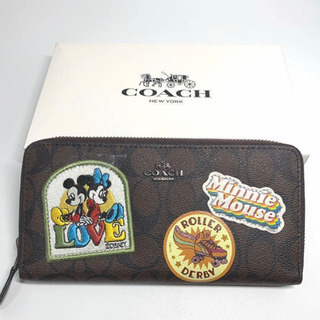 コーチディズニーコラボ長財布の画像