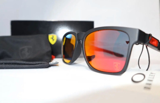 オークリーフェラーリ(レア)