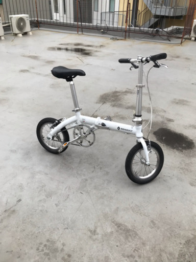 公式 ルノー 14インチ 白 ジャンク扱い ルノー 14インチ 白 ジャンク扱い