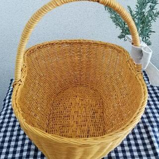 お値下げ☆ピクニック　インテリア　カゴバッグの画像