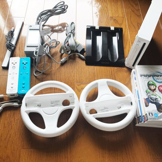 すぐに遊べる✩wii本体セット ソフト5枚 リモコン×2 ハンド...