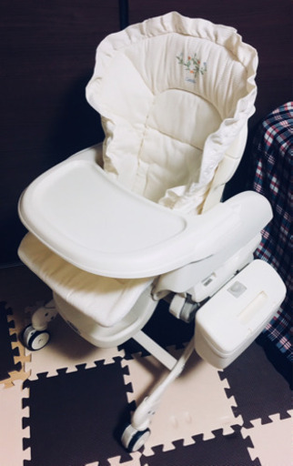 combi コンビ ネムリラ AUTOスウィング